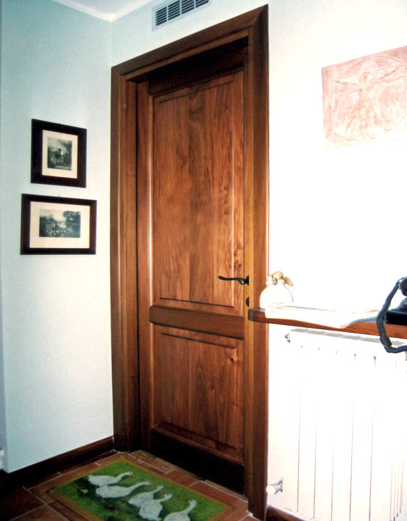Arredi fiorelli porte classiche per interni in legno umbria ...
