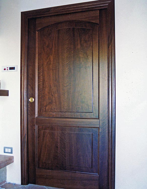 Casa moderna, roma italy: porte interne anticate