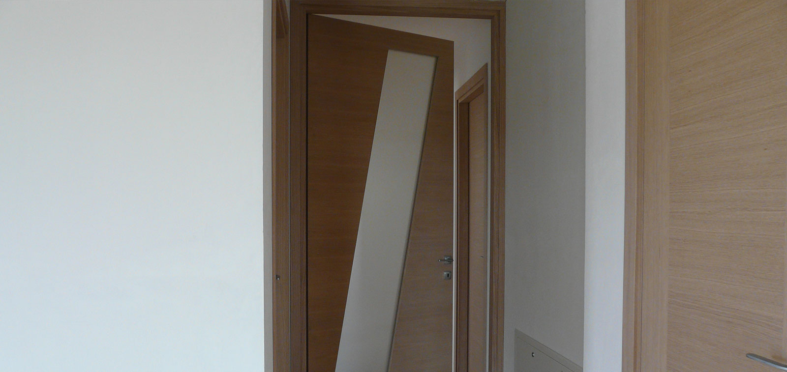 porte-moderne-in-legno